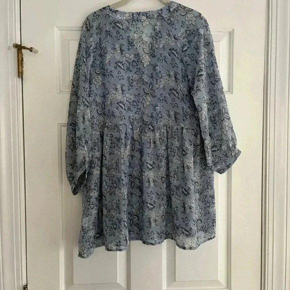 BLUE B shear printed empire waist top size M - Picture 2 of 6